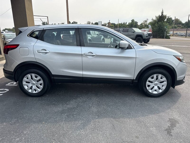 2019 Nissan Rogue Sport S AWD 4dr Crossover - Photo 8 - Garden City, ID 83714