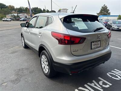 2019 Nissan Rogue Sport S AWD 4dr Crossover - Photo 5 - Garden City, ID 83714