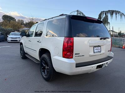 2009 GMC Yukon SLT - Photo 5 - Garden City, ID 83714