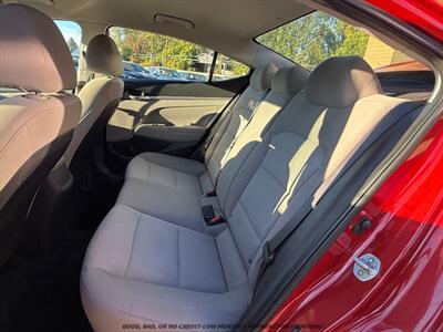 2020 Hyundai Elantra SEL   - Photo 17 - Garden City, ID 83714
