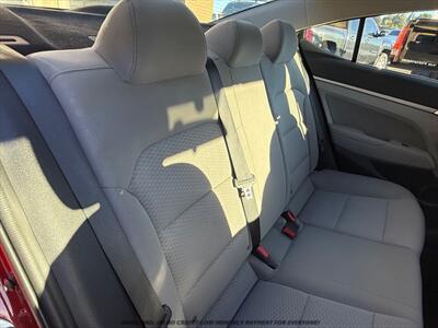2020 Hyundai Elantra SEL   - Photo 19 - Garden City, ID 83714
