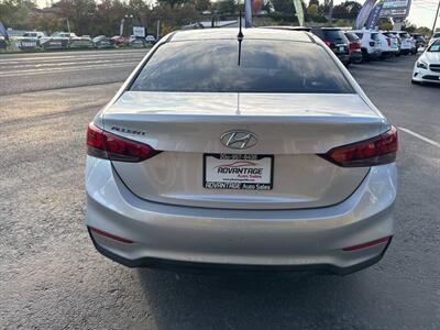 2019 Hyundai ACCENT SE 4dr Sedan 6A - Photo 6 - Garden City, ID 83714