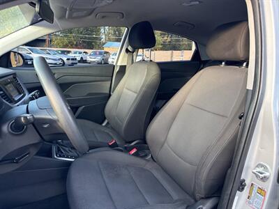 2019 Hyundai ACCENT SE 4dr Sedan 6A - Photo 12 - Garden City, ID 83714