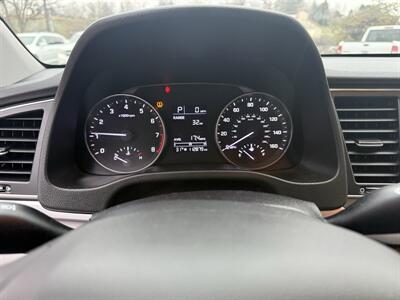 2017 Hyundai ELANTRA SE   - Photo 13 - Garden City, ID 83714