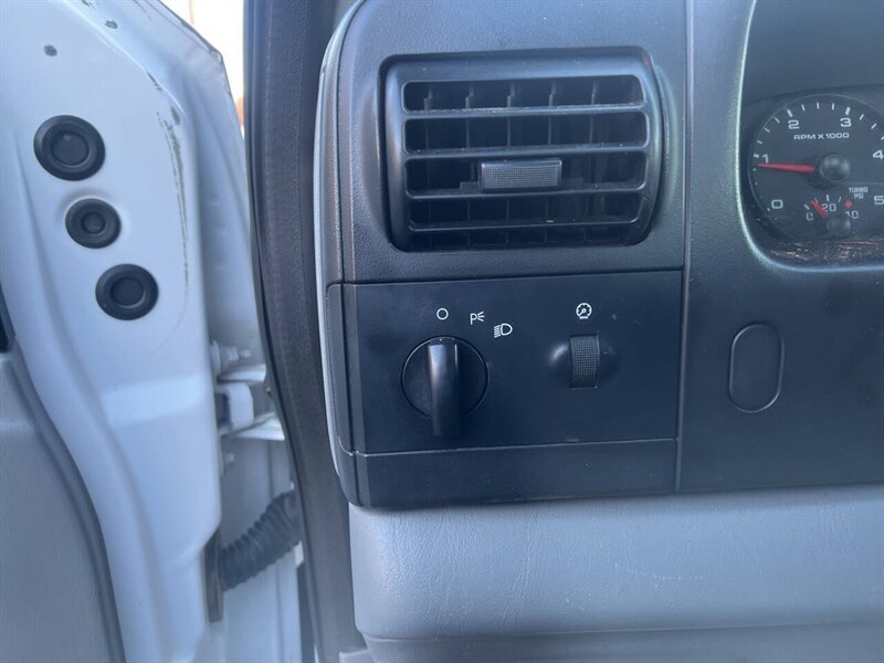 2007 Ford F-250 XL 4dr SuperCab 4WD SB - Photo 26 - Garden City, ID 83714