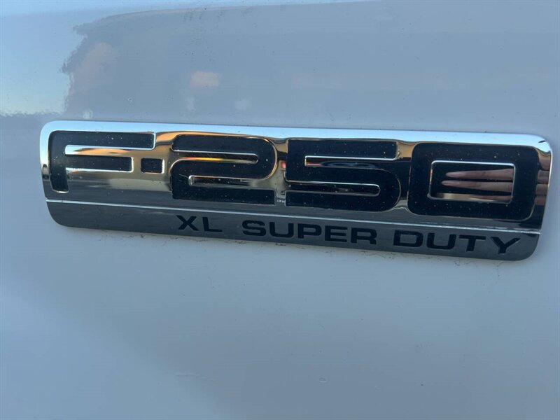 2007 Ford F-250 XL 4dr SuperCab 4WD SB - Photo 31 - Garden City, ID 83714