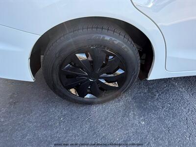 2015 Honda Civic LX - Photo 22 - Garden City, ID 83714
