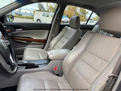 2011 Honda Accord EX-L V6 - Photo 10 - Garden City, ID 83714