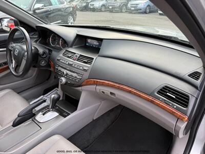 2011 Honda Accord EX-L V6 - Photo 19 - Garden City, ID 83714