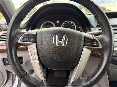 2011 Honda Accord EX-L V6 - Photo 23 - Garden City, ID 83714