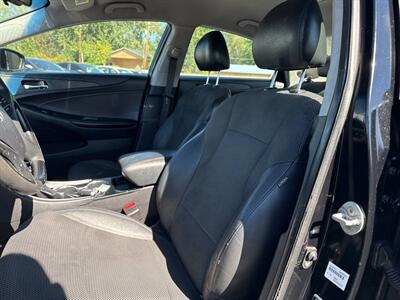 2012 Hyundai SONATA SE 2.0T 4dr Sedan - Photo 11 - Garden City, ID 83714