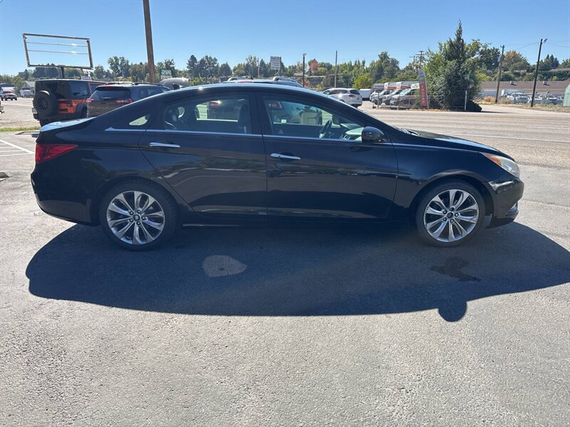 2012 Hyundai SONATA SE 2.0T 4dr Sedan - Photo 8 - Garden City, ID 83714