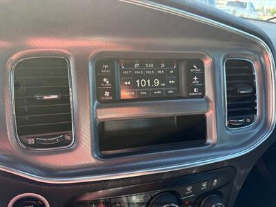 2014 Dodge Charger SE - Photo 24 - Garden City, ID 83714