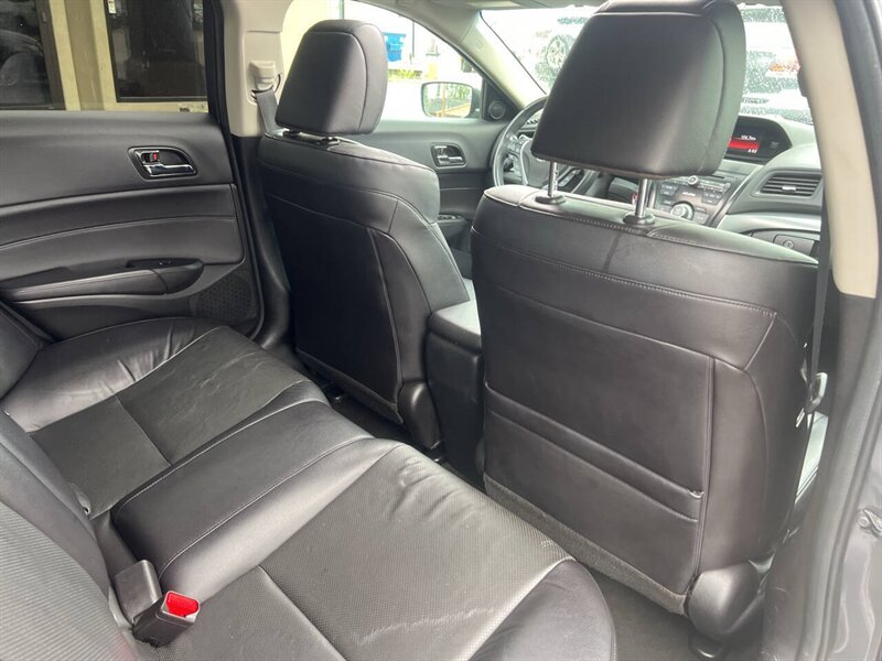 2014 Acura ILX 2.0L 4dr Sedan - Photo 17 - Garden City, ID 83714