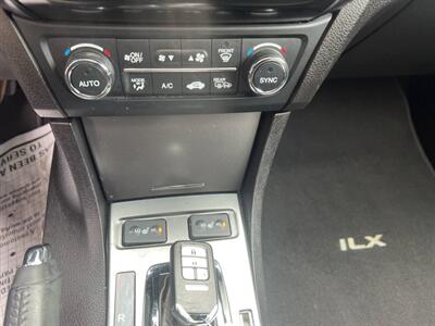 2014 Acura ILX 2.0L 4dr Sedan - Photo 25 - Garden City, ID 83714
