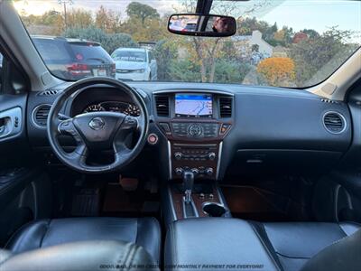 2017 Nissan Pathfinder Platinum - Photo 9 - Garden City, ID 83714