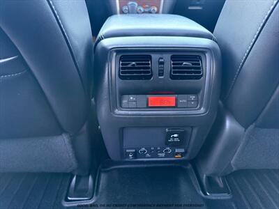 2017 Nissan Pathfinder Platinum - Photo 33 - Garden City, ID 83714