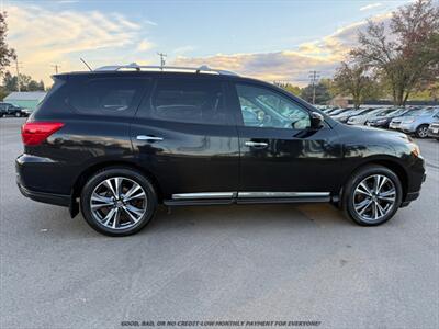 2017 Nissan Pathfinder Platinum - Photo 8 - Garden City, ID 83714