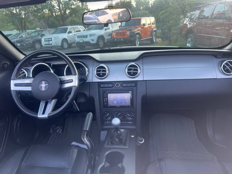 2006 Ford Mustang GT Deluxe 2dr Convertible - Photo 9 - Garden City, ID 83714