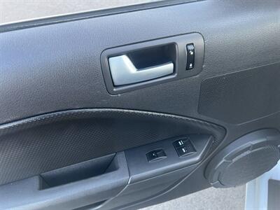 2006 Ford Mustang GT Deluxe 2dr Convertible - Photo 20 - Garden City, ID 83714