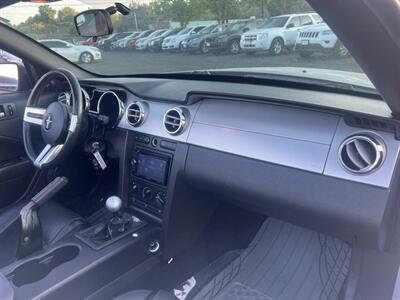 2006 Ford Mustang GT Deluxe 2dr Convertible - Photo 17 - Garden City, ID 83714