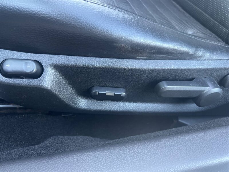 2006 Ford Mustang GT Deluxe 2dr Convertible - Photo 23 - Garden City, ID 83714