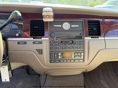 2004 Lincoln Town Car Ultimate - Photo 28 - Garden City, ID 83714