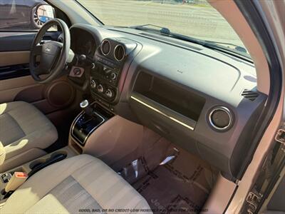 2010 Jeep Compass Sport   - Photo 16 - Garden City, ID 83714