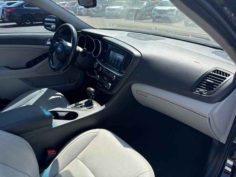 2015 Kia Optima EX 4dr Sedan - Photo 21 - Garden City, ID 83714