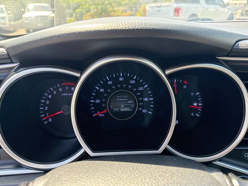 2015 Kia Optima EX 4dr Sedan - Photo 12 - Garden City, ID 83714