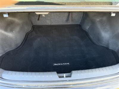 2017 Hyundai SONATA Sport   - Photo 16 - Garden City, ID 83714