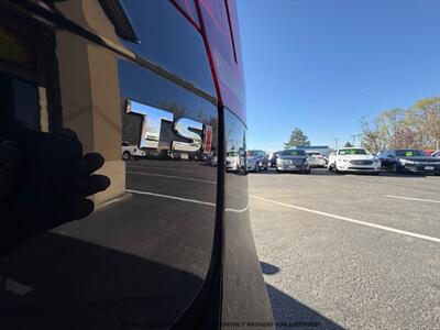 2018 Volkswagen Tiguan 2.0T SE 4Motion   - Photo 38 - Garden City, ID 83714