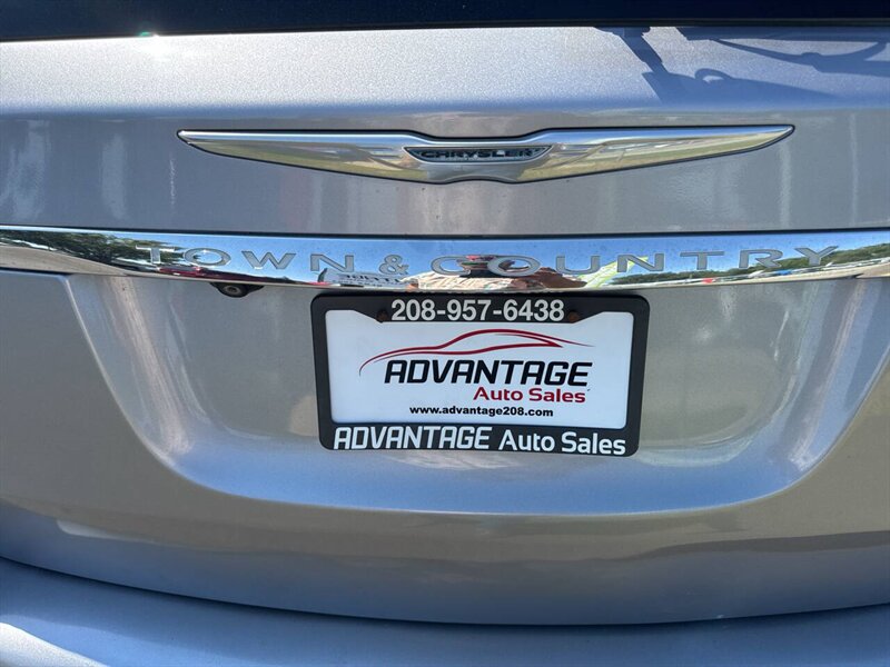 2016 Chrysler Town and Country LX 4dr Mini Van - Photo 34 - Garden City, ID 83714