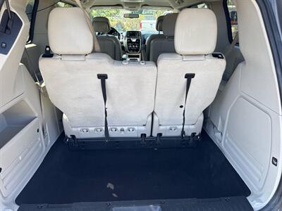 2016 Chrysler Town and Country LX 4dr Mini Van - Photo 17 - Garden City, ID 83714