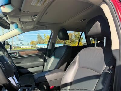 2015 Subaru Outback 2.5i Limited - Photo 11 - Garden City, ID 83714
