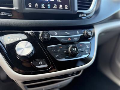 2019 Chrysler Pacifica Touring L   - Photo 29 - Garden City, ID 83714