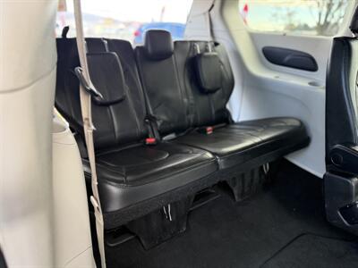 2019 Chrysler Pacifica Touring L   - Photo 19 - Garden City, ID 83714