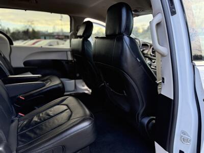 2019 Chrysler Pacifica Touring L   - Photo 21 - Garden City, ID 83714