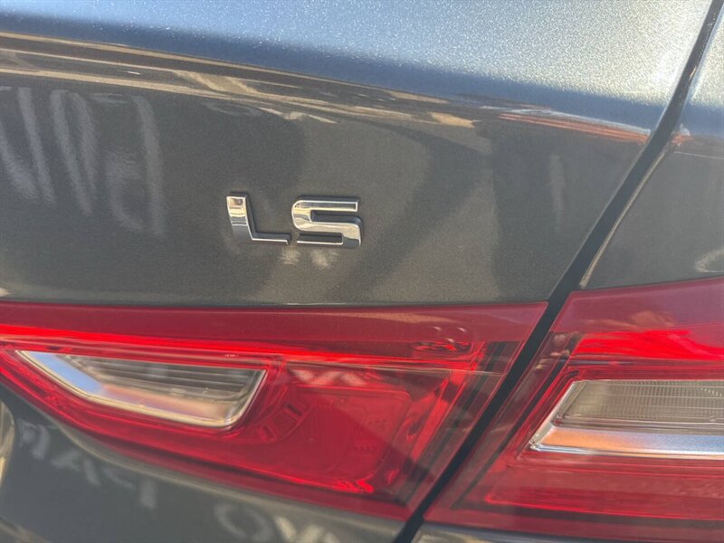 2017 Chevrolet Malibu LS Fleet 4dr Sedan - Photo 29 - Garden City, ID 83714