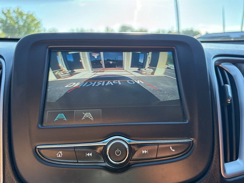 2017 Chevrolet Malibu LS Fleet 4dr Sedan - Photo 13 - Garden City, ID 83714