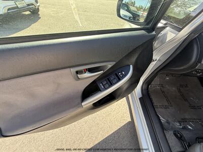2013 Toyota Prius Two   - Photo 23 - Garden City, ID 83714