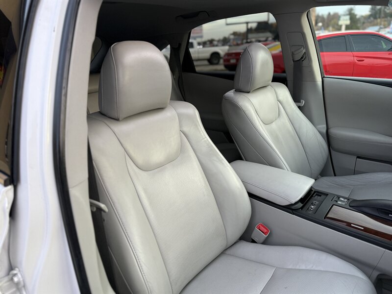 2010 Lexus RX 350 - Photo 21 - Garden City, ID 83714