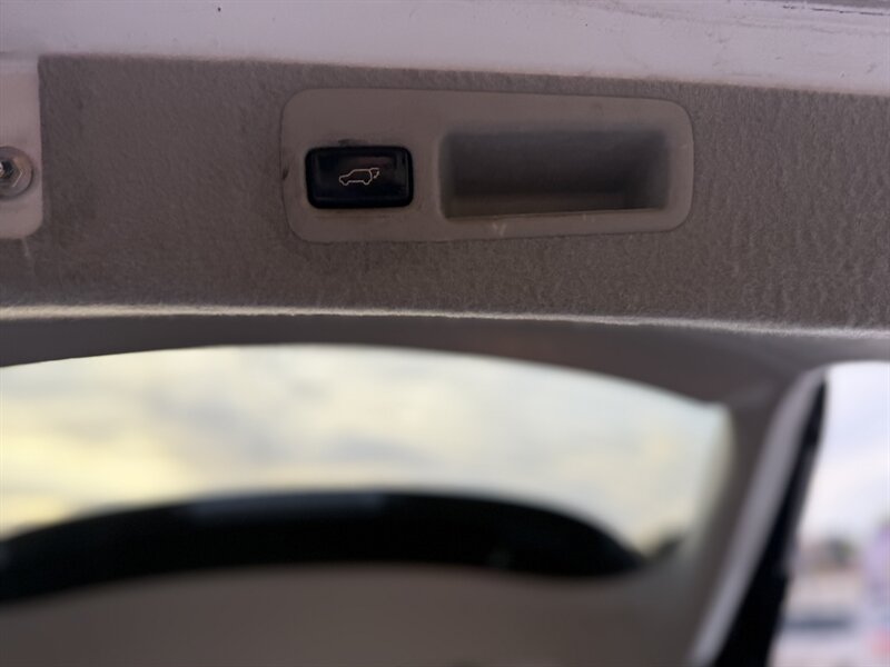 2010 Lexus RX 350 - Photo 33 - Garden City, ID 83714