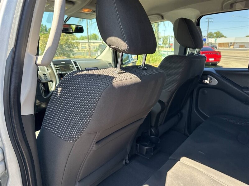 2013 Nissan Frontier PRO-4X - Photo 14 - Garden City, ID 83714