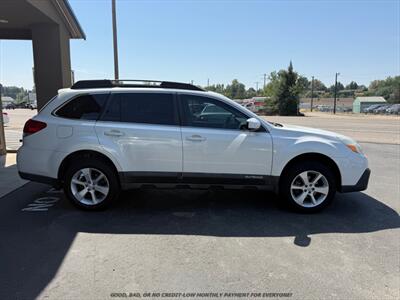 2013 Subaru Outback 2.5i Premium   - Photo 8 - Garden City, ID 83714