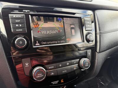 2019 Nissan Rogue SL   - Photo 14 - Garden City, ID 83714