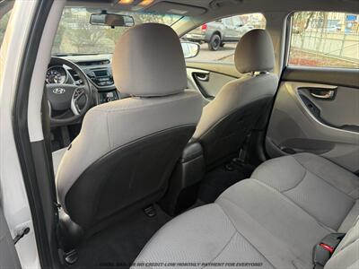 2016 Hyundai ELANTRA SE   - Photo 14 - Garden City, ID 83714