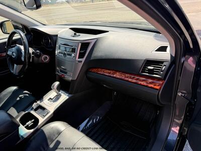 2011 Subaru Outback 2.5i Limited - Photo 20 - Garden City, ID 83714
