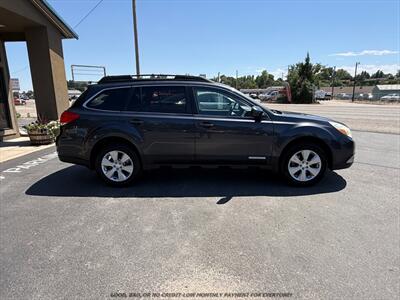 2011 Subaru Outback 2.5i Limited - Photo 8 - Garden City, ID 83714