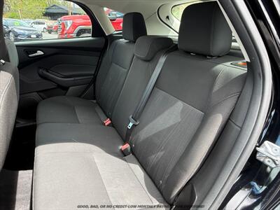 2016 Ford Focus SE   - Photo 14 - Garden City, ID 83714